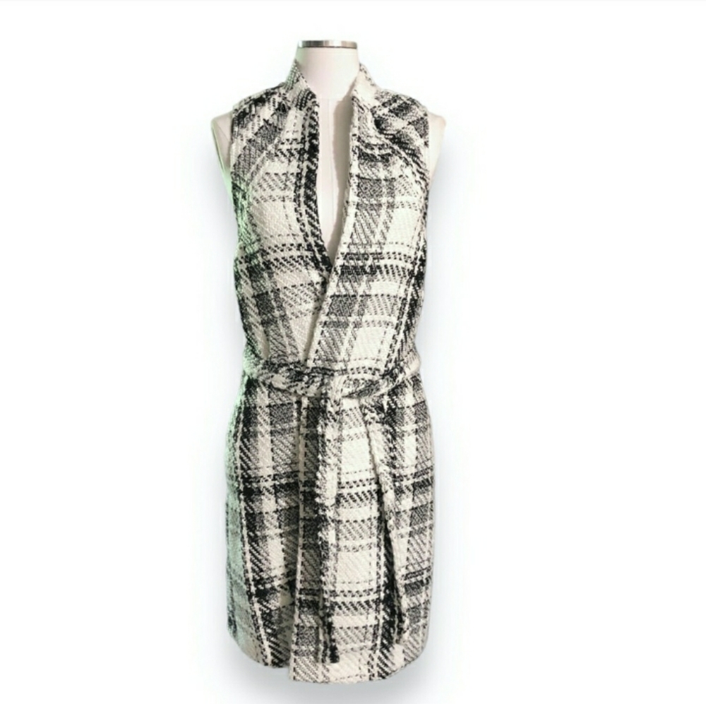 BCBGENERATION Black & White Plaid Blanket Vest NWT!